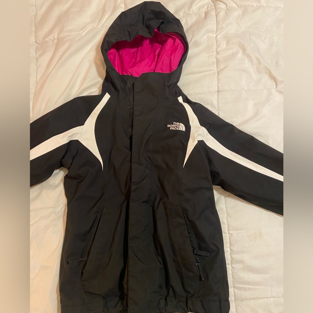Girls North Face snow jacket size 7/8